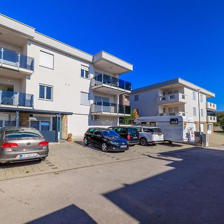Apartment Sajo ซริกเวนิซา ภายนอก รูปภาพ
